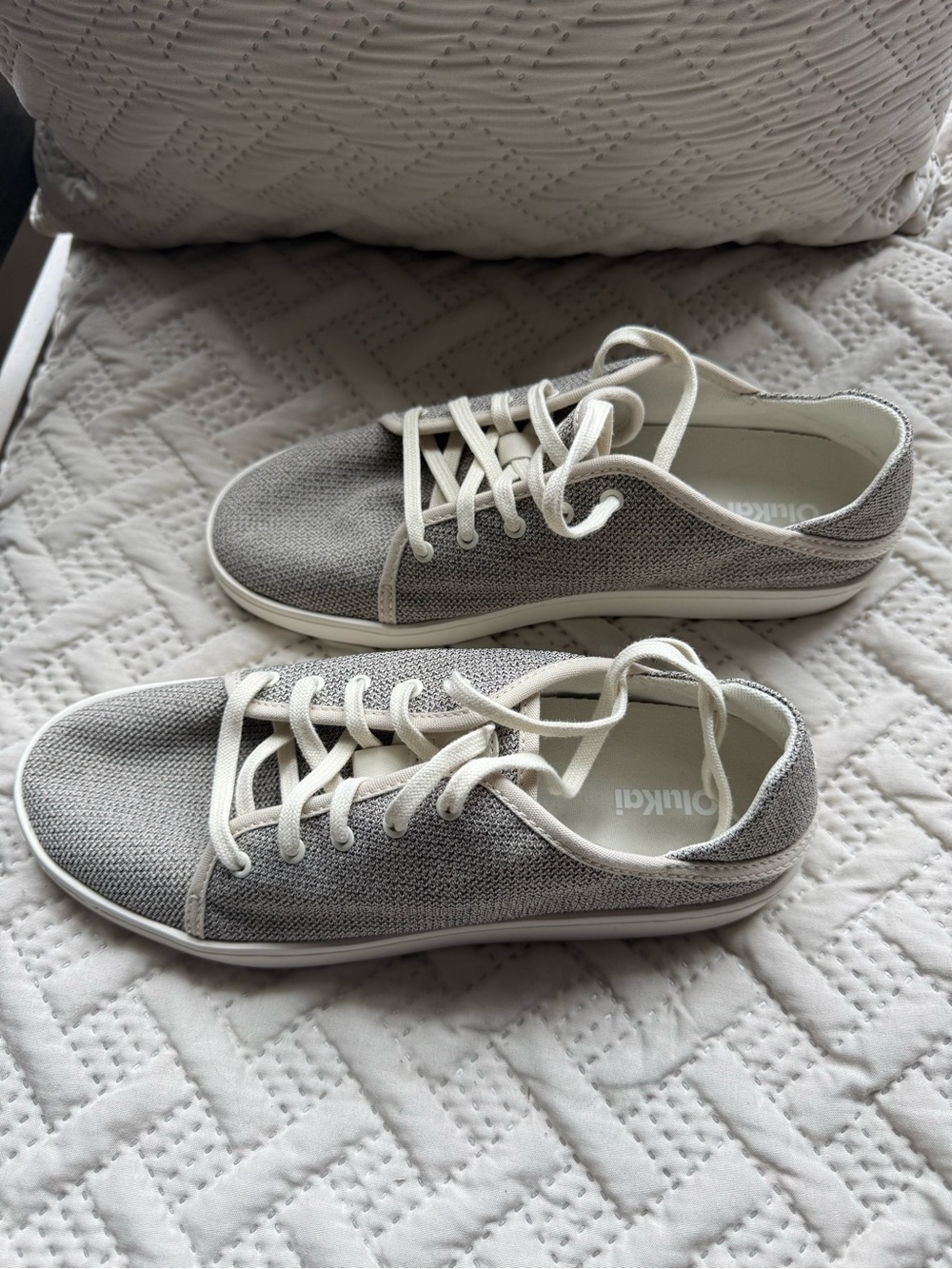 OluKai Women's Heather Grey Knit Lace-Up Sneakers with White Accents
